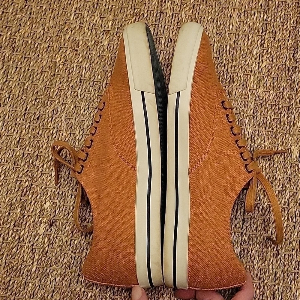 Seavees Hermosa Plimsoll Standard Mens size 8.  Linen shoe.